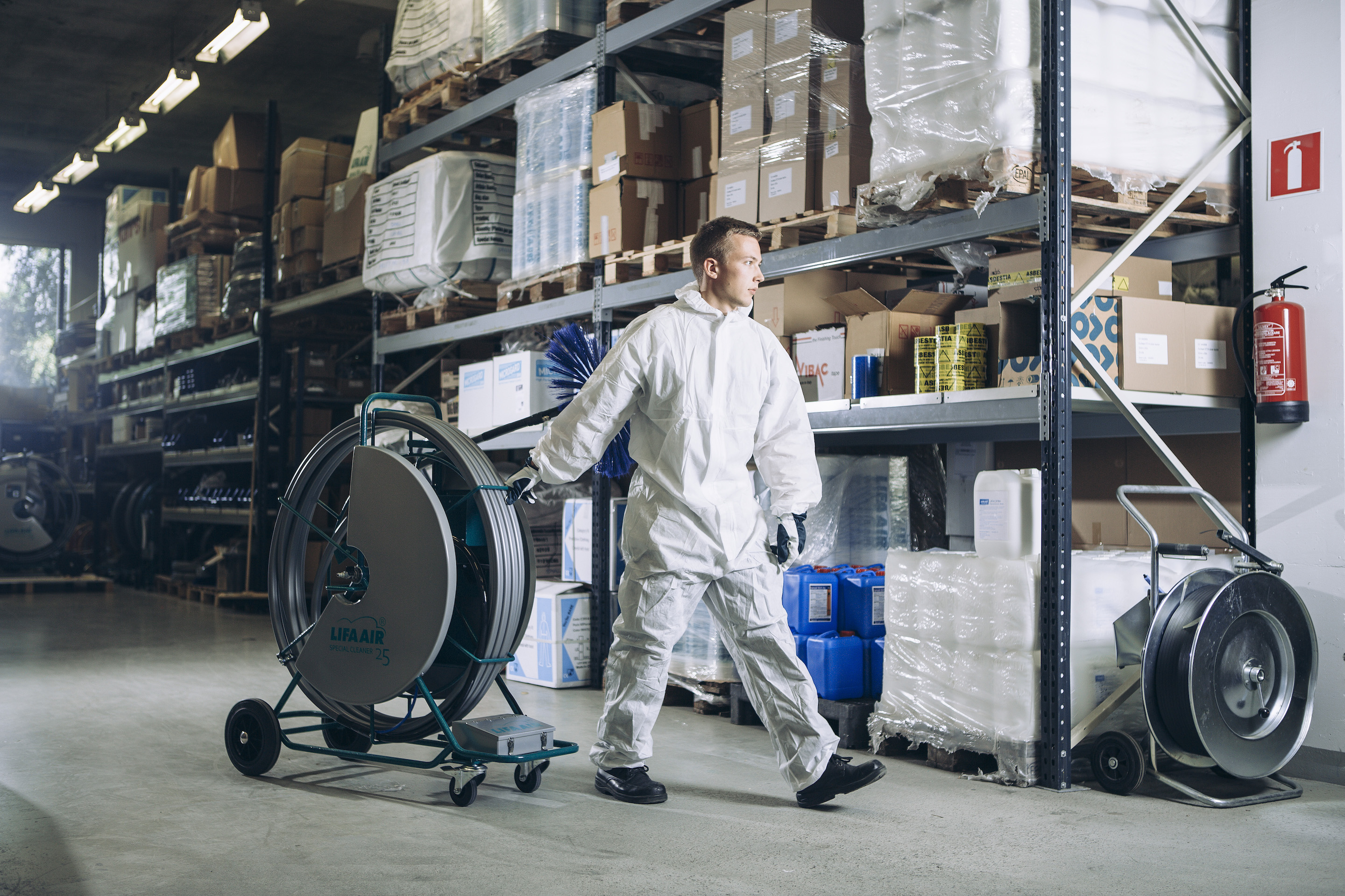 Combi Cleaner 40 Pneumatic Rotary Brush Machine Hasman Ltd